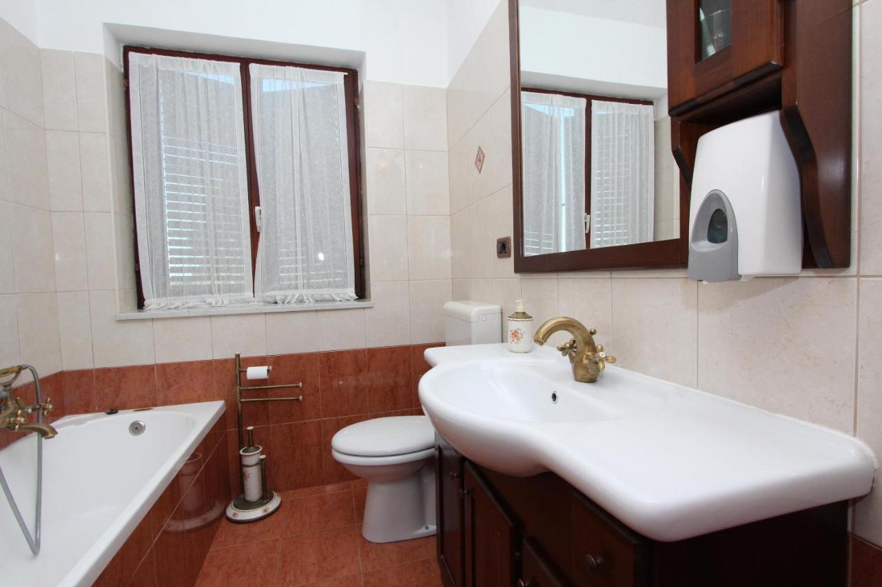 Apartment Clementina Višnjan Kültér fotó